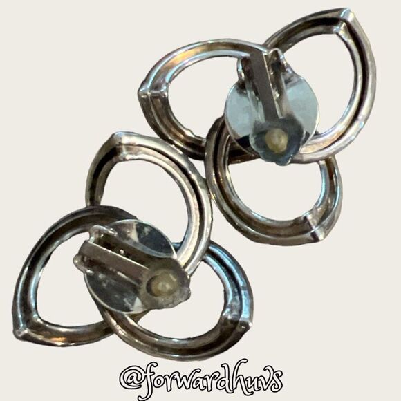 Large Vintage Silver Tone Clip on Earrings - Picture 10 of 11